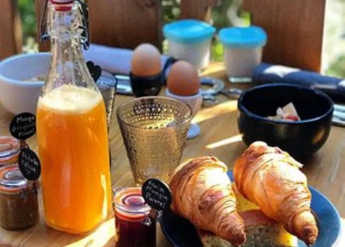 Family Jeri Хотел